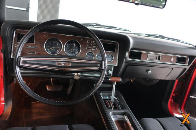 FORD Mustang Ghia 2.8L V6