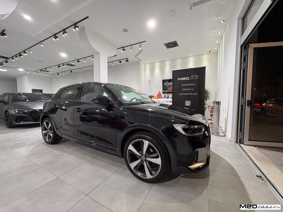 AUDI - A1 - citycarver 30 TFSI S tronic