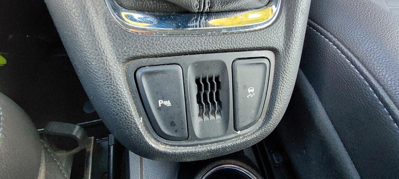 ZAFIRA 7 POSTI 1,6 METANO DI SERIE 150 CV COSMO NAVIGATORE SENSORI TELEFONO CRUISE CONTROL