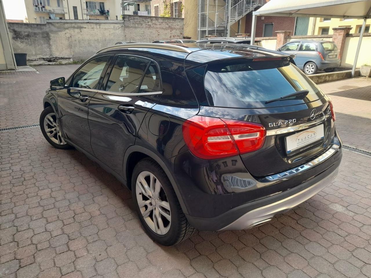 Mercedes-Benz GLA 220 Sport GLA 220 CDI #11074