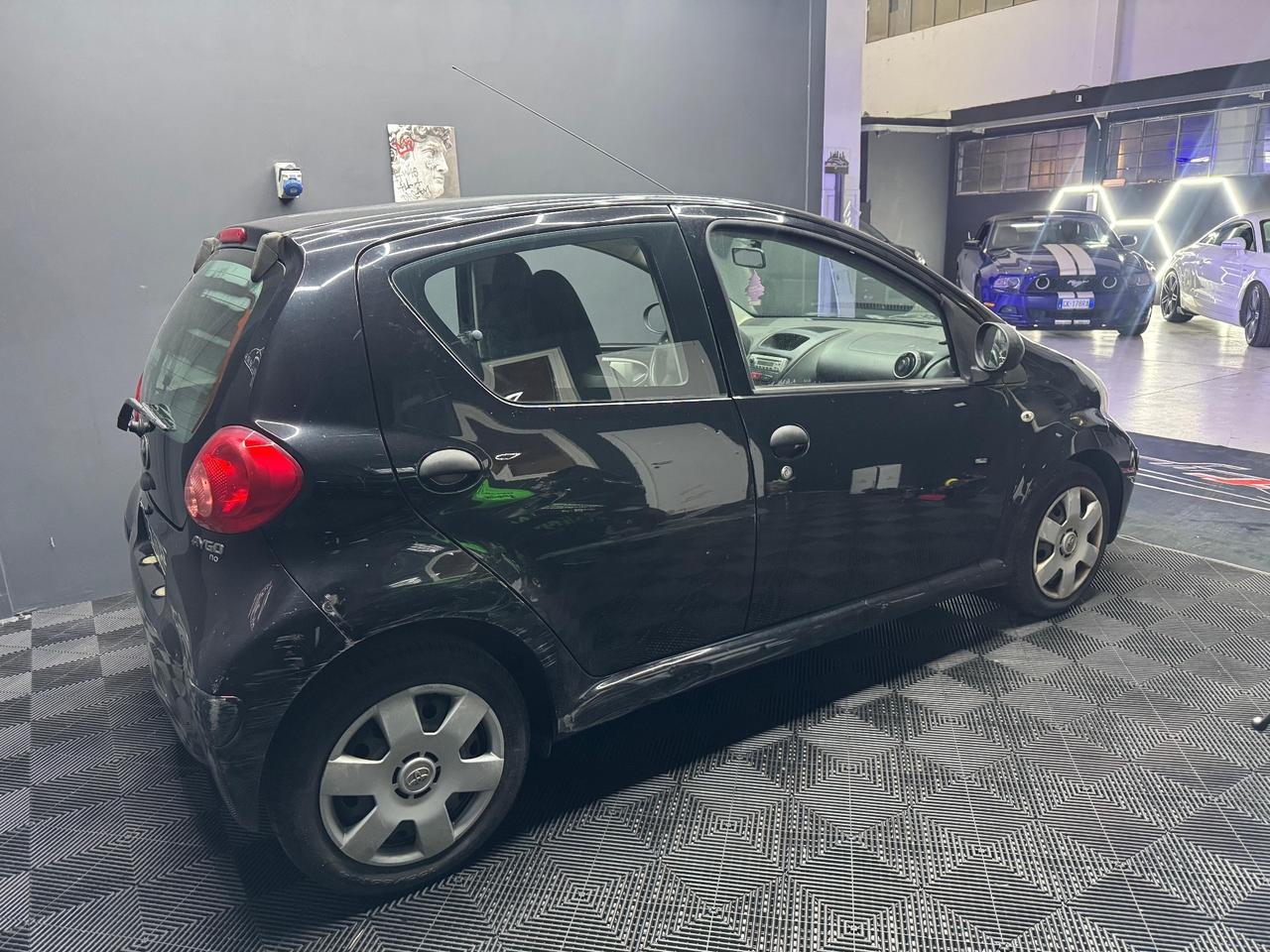 Toyota Aygo 1.0 12V VVT-i 5 porte