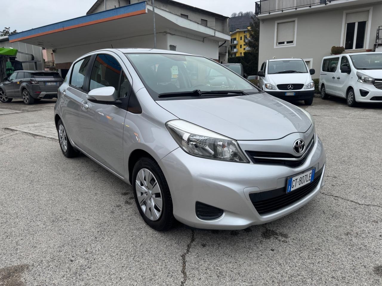 Toyota Yaris 1.0 5 porte Lounge