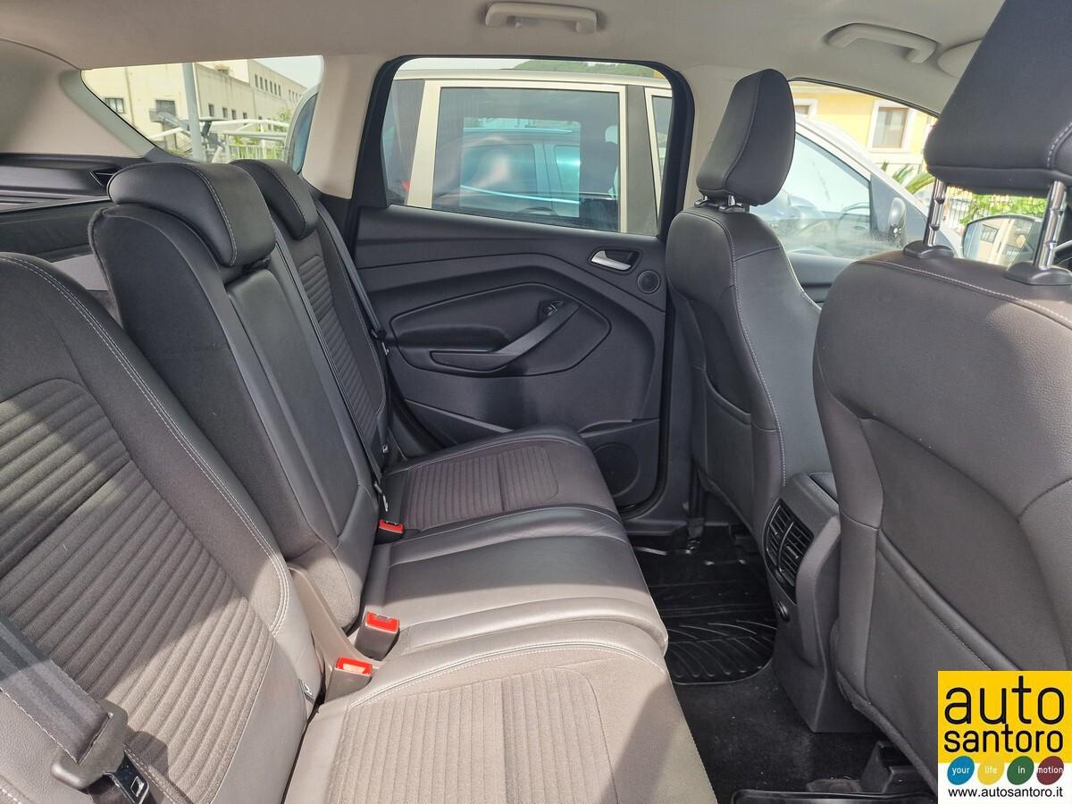 FORD KUGA 1.5 C/A TITANIUM BUSINESS
