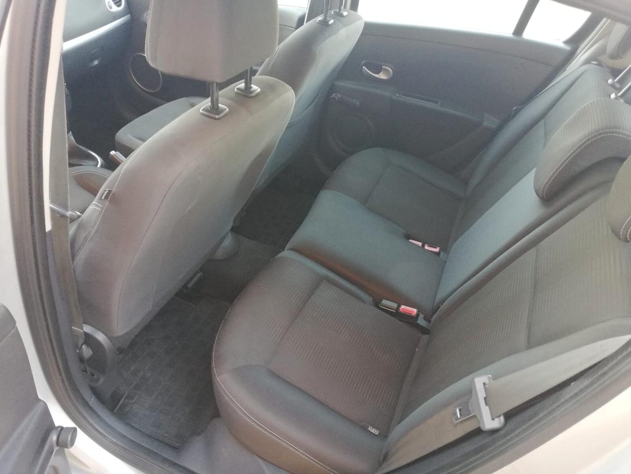 Renault Clio 1.2 16V 5 porte Dynamique