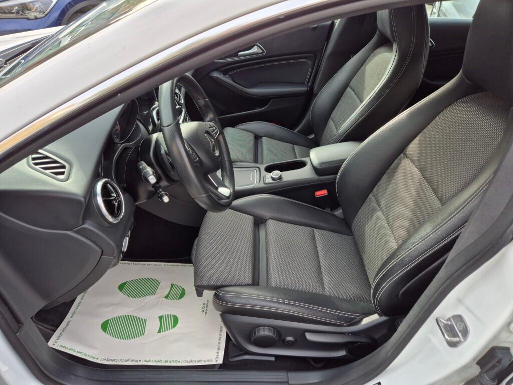 Mercedes CLA 180 d Automatic Sport