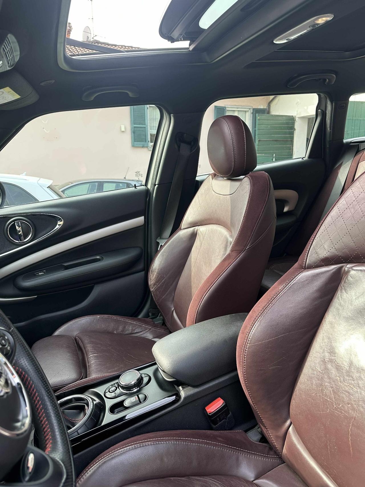 Mini CLUBMAN JOHN COOPER WORKS UNICOPR KMCERT