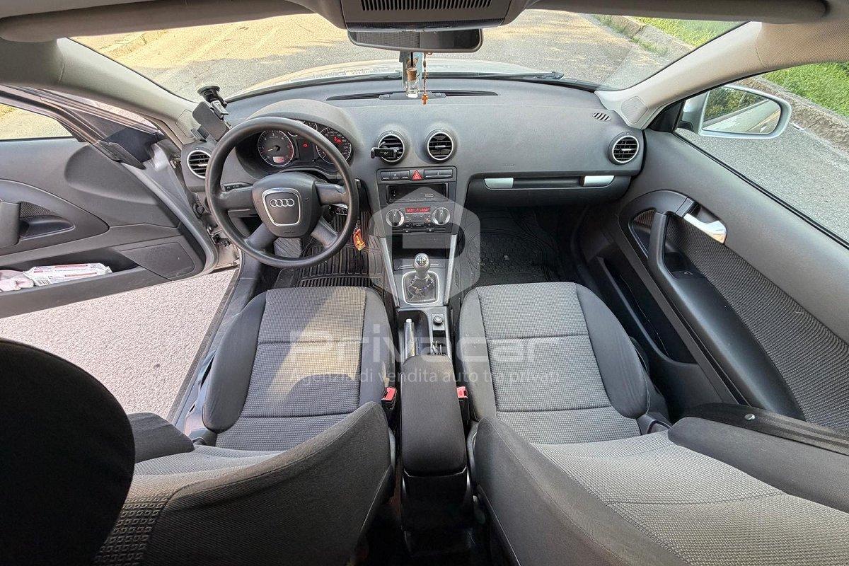 AUDI A3 1.6 Attraction