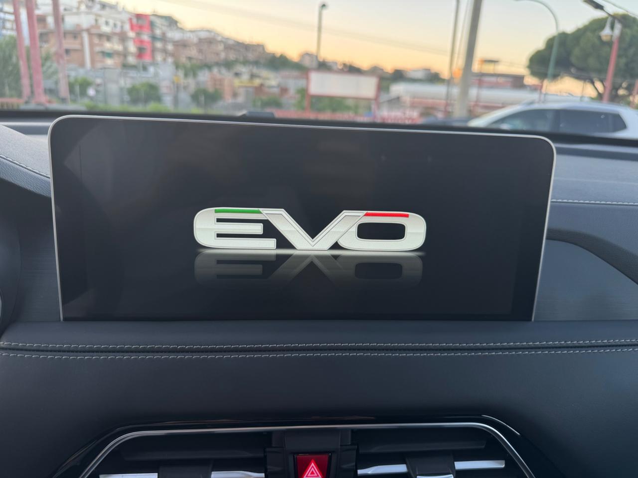 Evo 7 1.5 Turbo 7 posti
