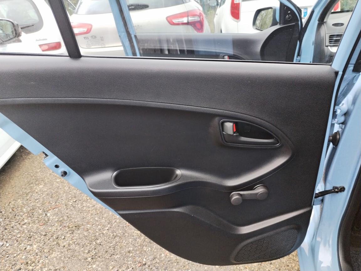 Kia Picanto 1.0 12V 5 p soli 12000km 9/2014