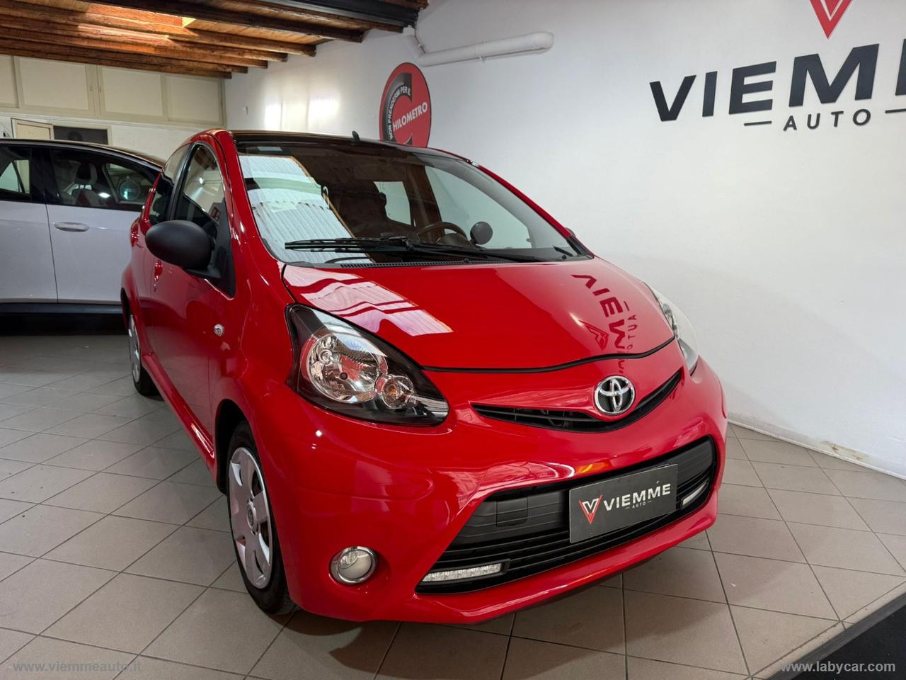 TOYOTA Aygo 1.0 12V VVT-i 5p.Cool Soda Conn.MMT