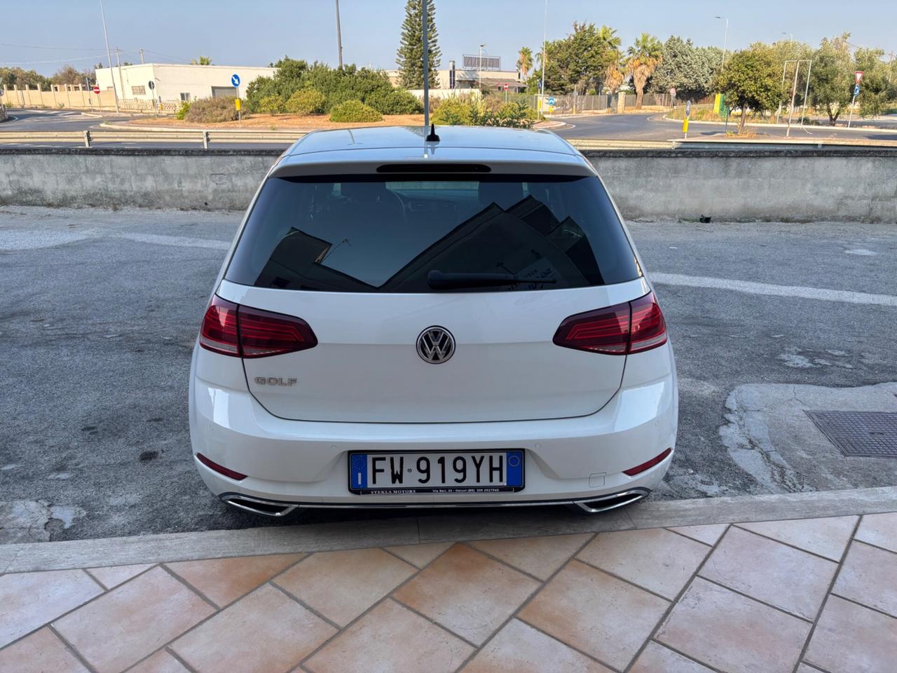 Volkswagen Golf 1.6 TDI 115 CV 5p. Highline BlueMotion Technology