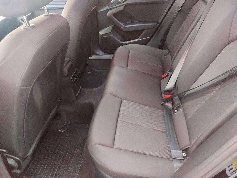 Audi A3 SPB 30 TDI Business Advanced