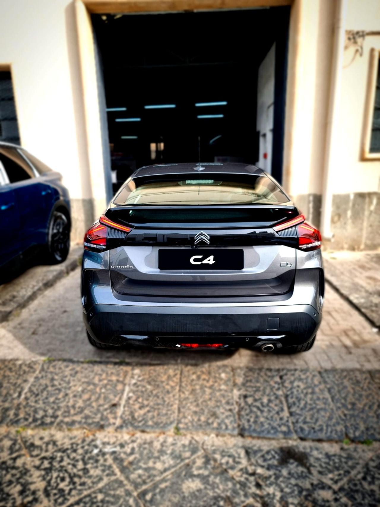 Citroen C4 X BlueHDI 130 S&S EAT8 Shine Pack