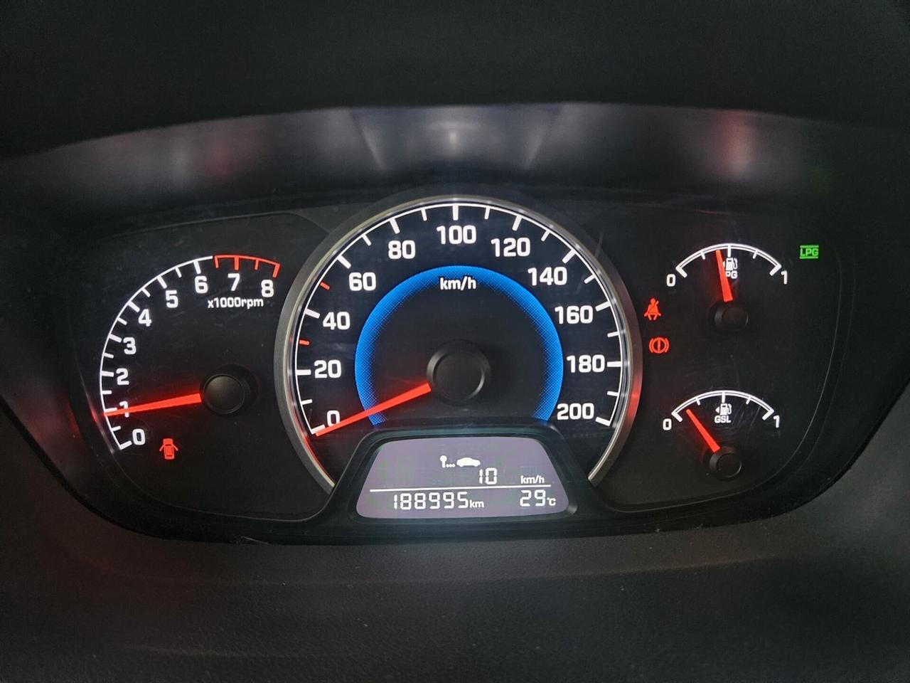 Hyundai i10 1.0 Comfort BENZ/GPL