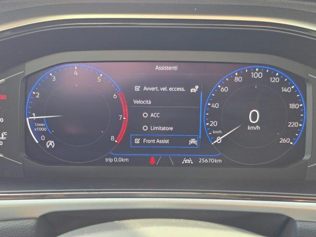 VOLKSWAGEN T-Roc 1.0 TSI IQ Light LED Performance 18" CAMERA ACC