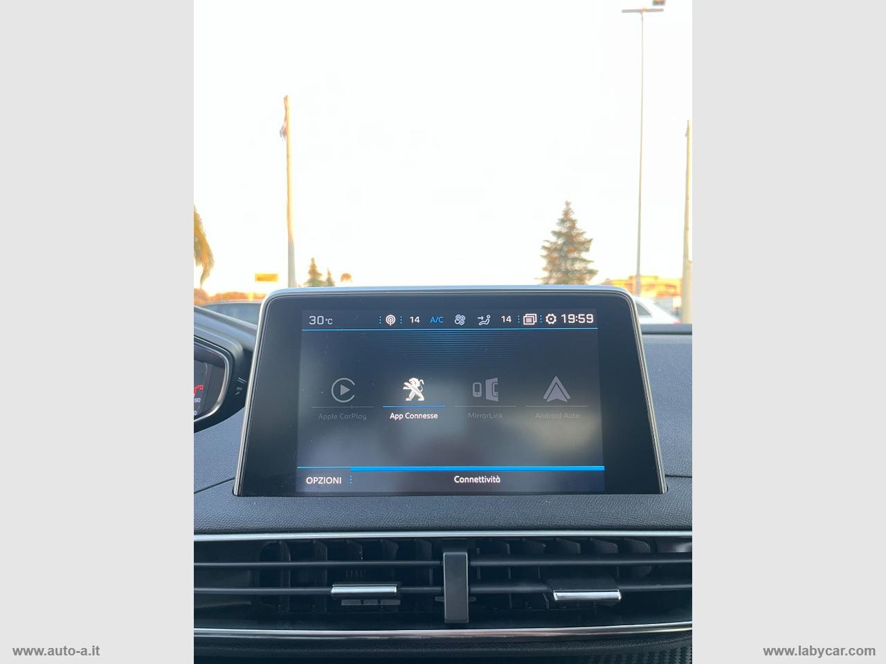 PEUGEOT 3008 BlueHDi 130 S&S EAT8 Allure