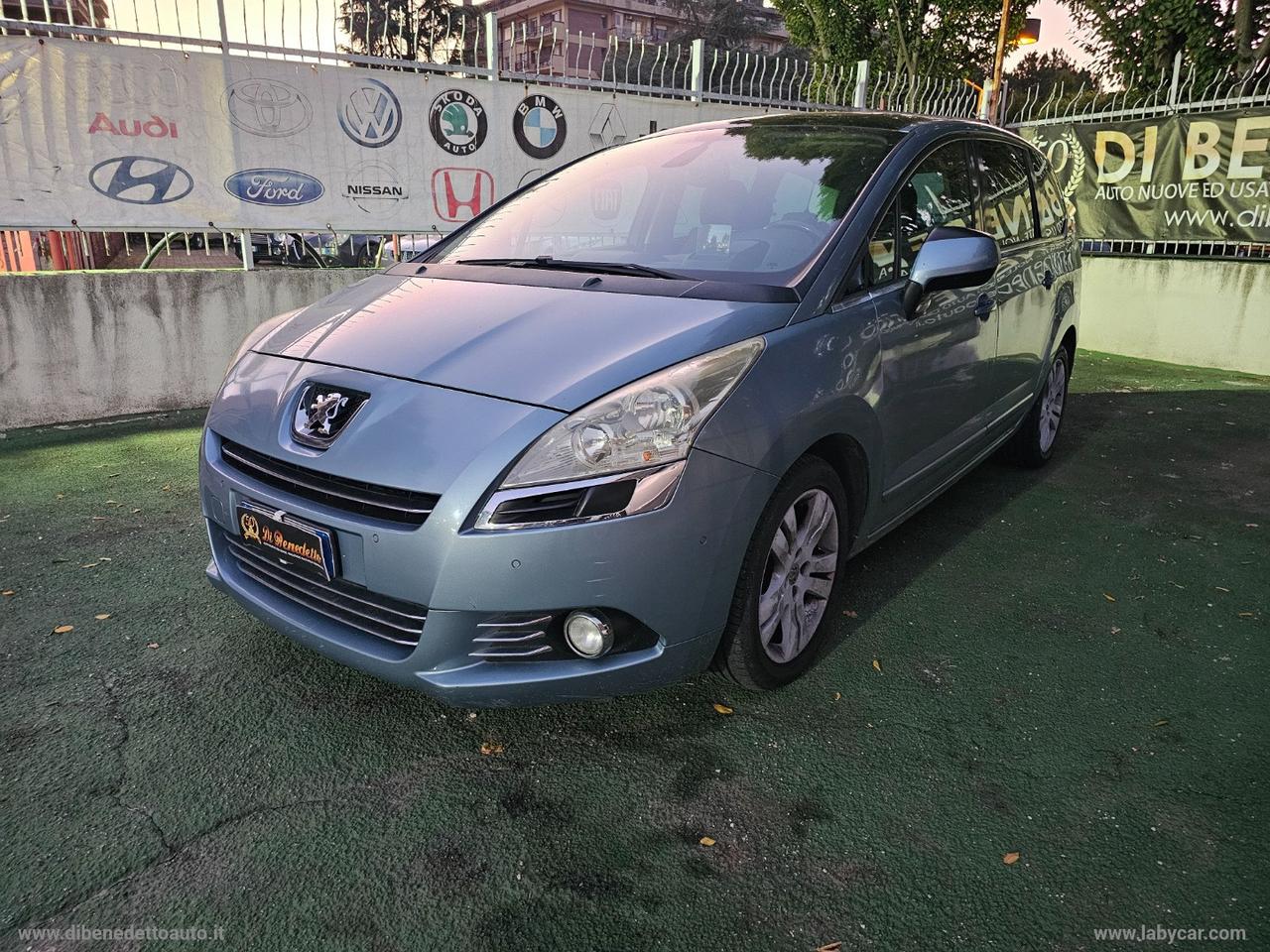 PEUGEOT 5008 2.0 HDi 150 CV Business