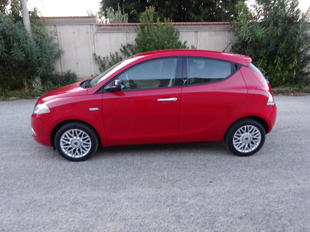 Lancia Ypsilon 1.3 MJT 16V 95 CV 5 porte S&S Gold