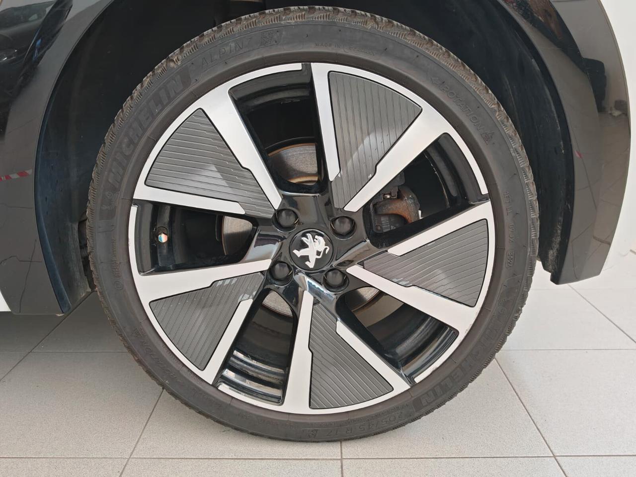 Peugeot 208 motore elettrico 136 CV 5 porte GT Pack