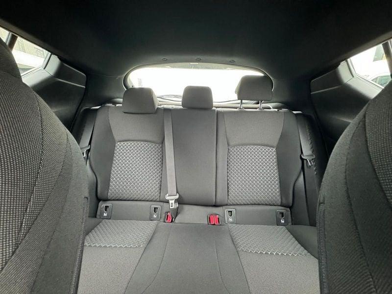 Toyota C-HR C-HR 1.8 Hybrid E-CVT Business