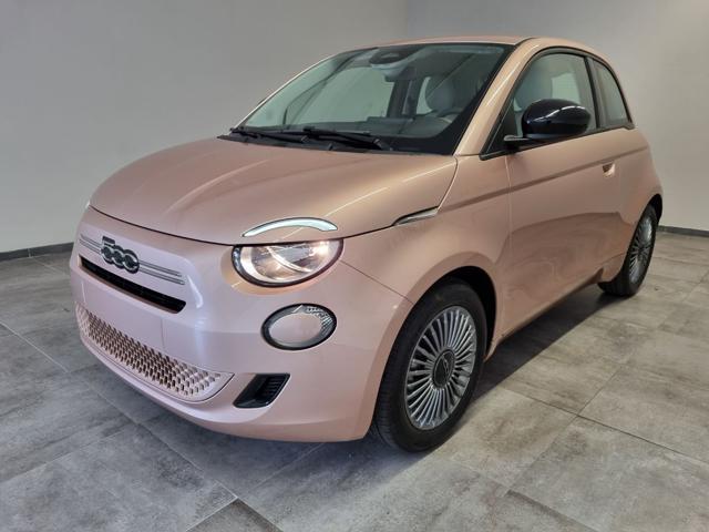 FIAT 500 Berlina Hybrid Icon