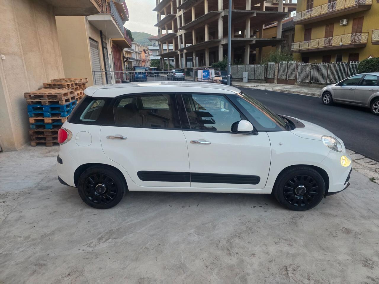 Fiat 500L 1.3 Multijet 95 CV Connect