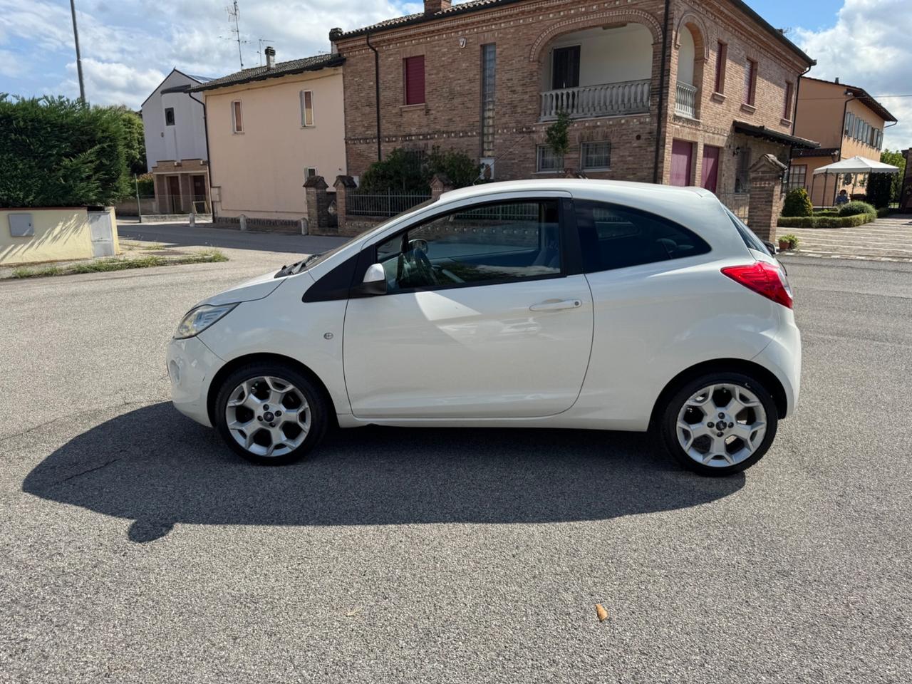 Ford Ka 1.2 8V 69CV Titanium