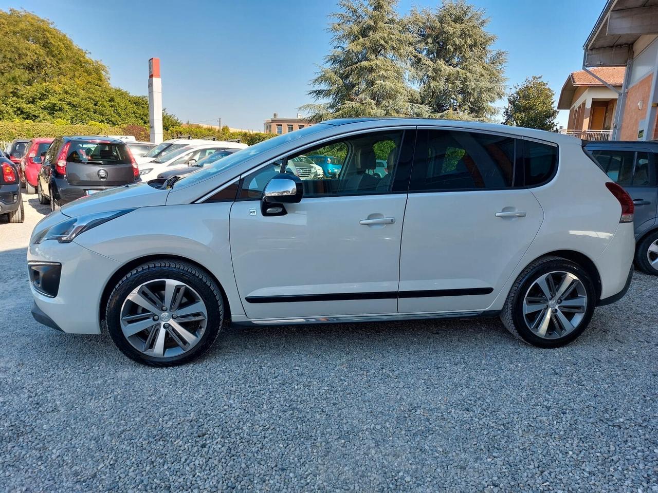 Peugeot 3008 HYbrid4 4X4 AUTOMATICA FULLL