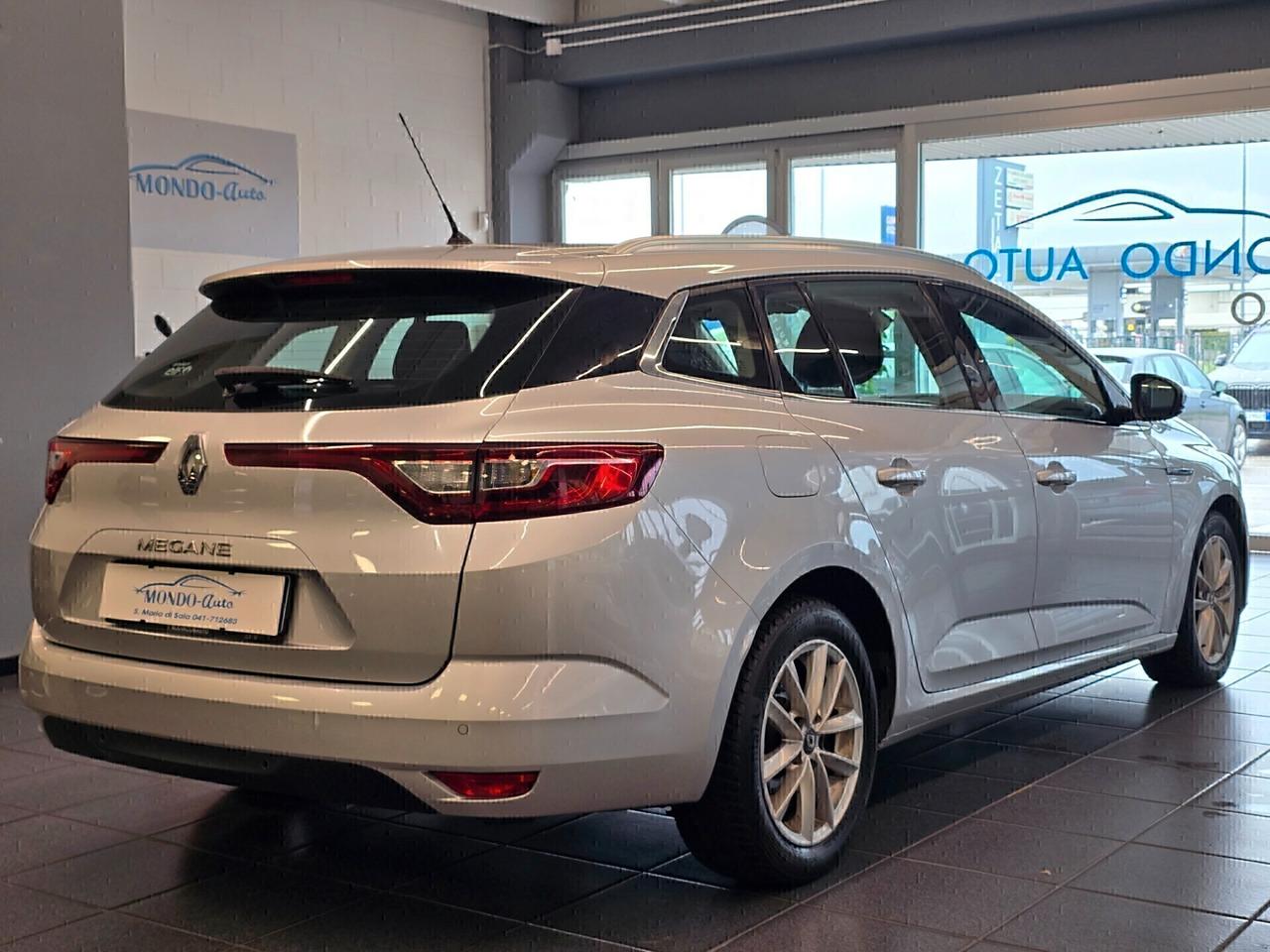 Renault Megane Sporter dCi 115 CV EDC Bus. 2019