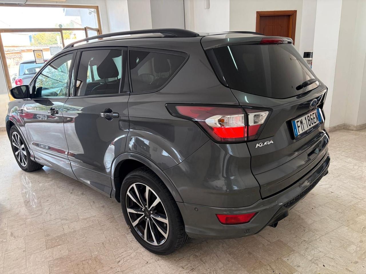 FORD KUGA 1.5 TDCI S&S SWD ST-LINE BUSINESS