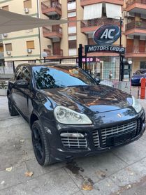Porsche Cayenne 4.8 Turbo S