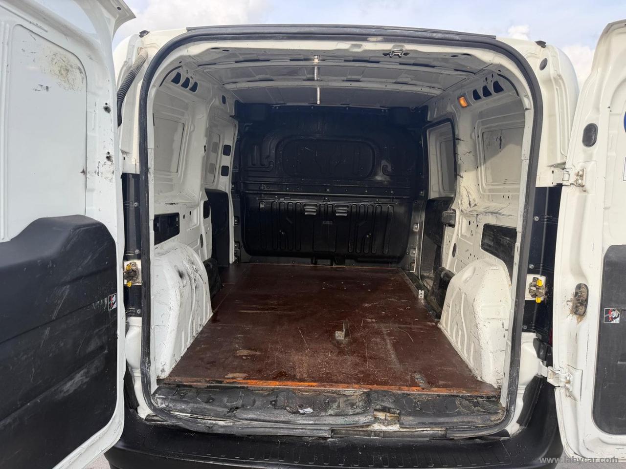 Doblò 1.6MJT 120 PL-TN Cargo Maxi Lam.