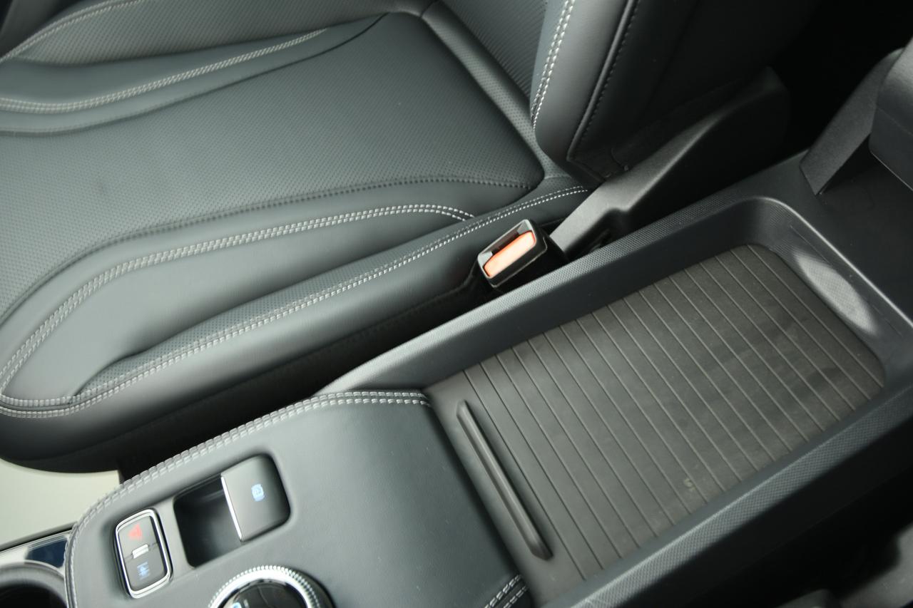 FORD Mustang Mach-e standard range rwd 269cv auto