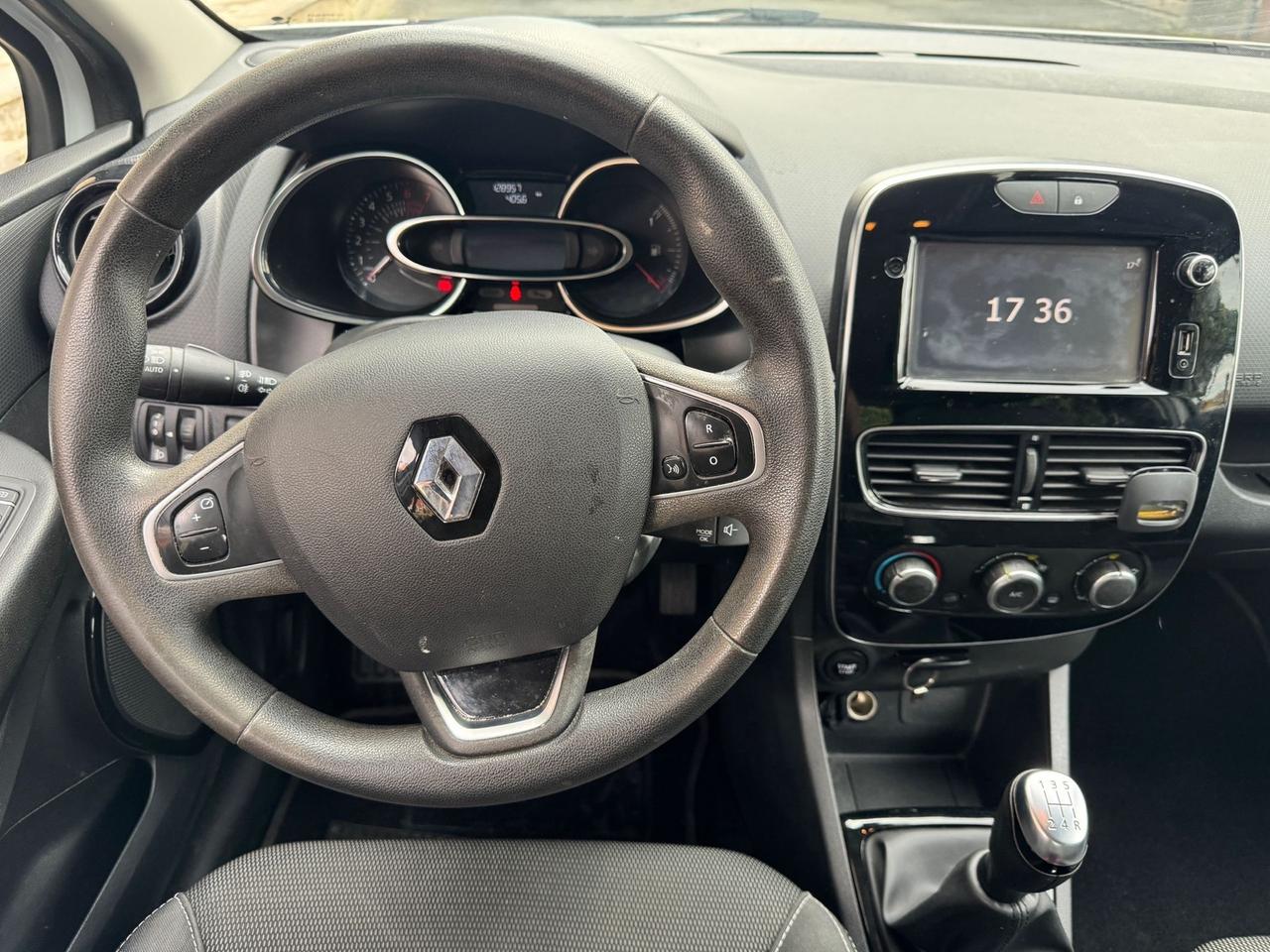 Renault Clio 1.2 benzina 75cv - Garanzia 24 Mesi