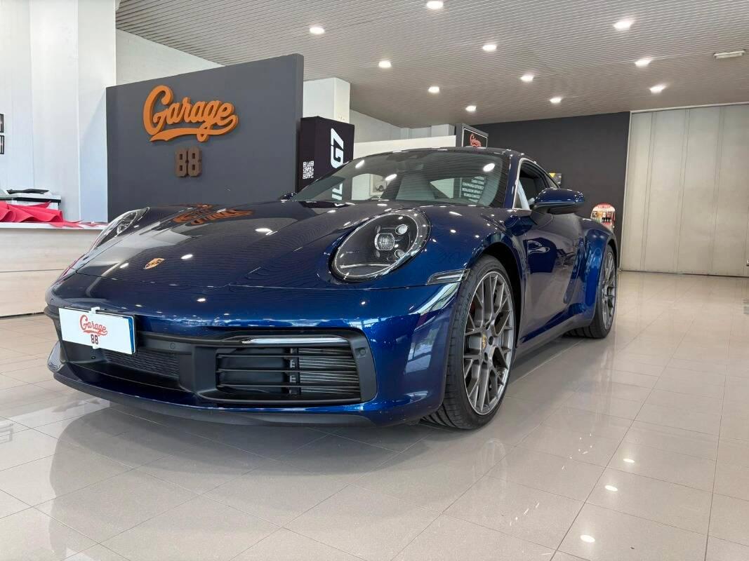 Porsche 911 Coupé 3.0 Carrera 4S auto