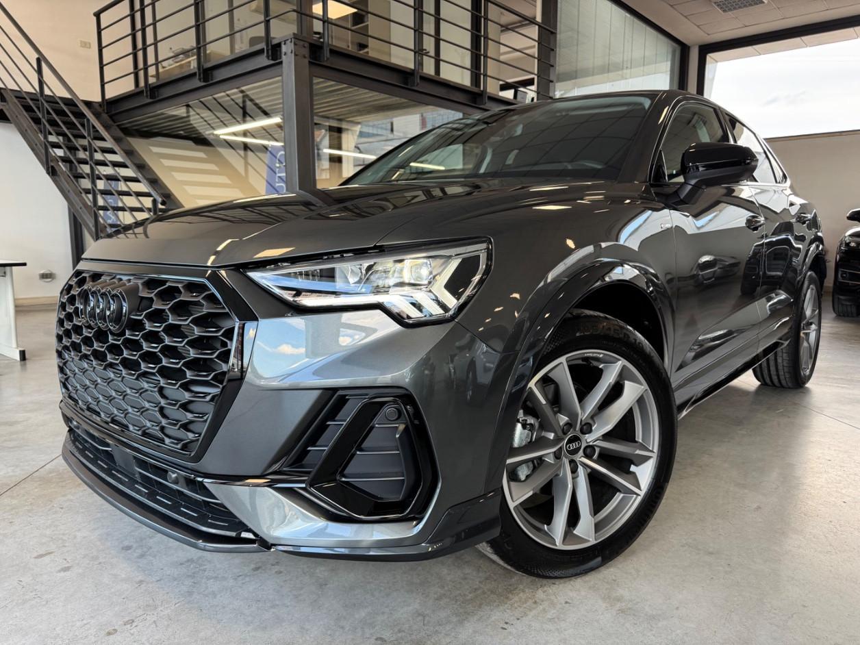 Audi Q3 SPB 35 2.0 TDI S-Tronic S-Line Edition Cerchi 19"
