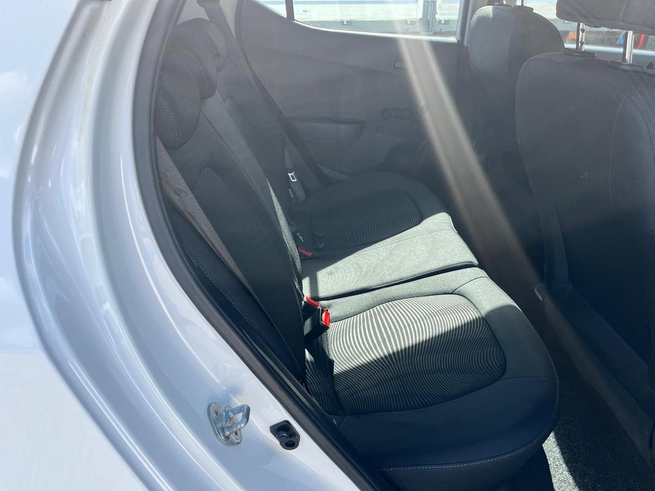 Hyundai i10-1.0 benzina - full-2018