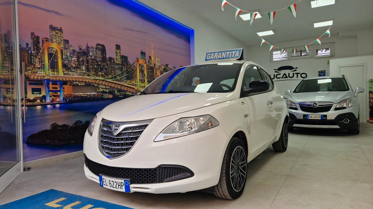 Lancia Ypsilon 1.2 69 CV 5 porte S&S Gold