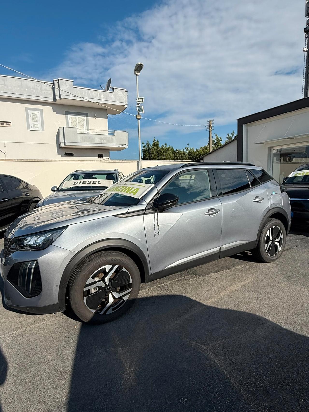 Peugeot 2008 PureTech 100 S&S Allure 04/2025