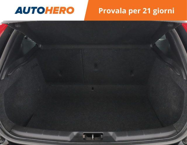 VOLVO V40 D2 1.6 Momentum