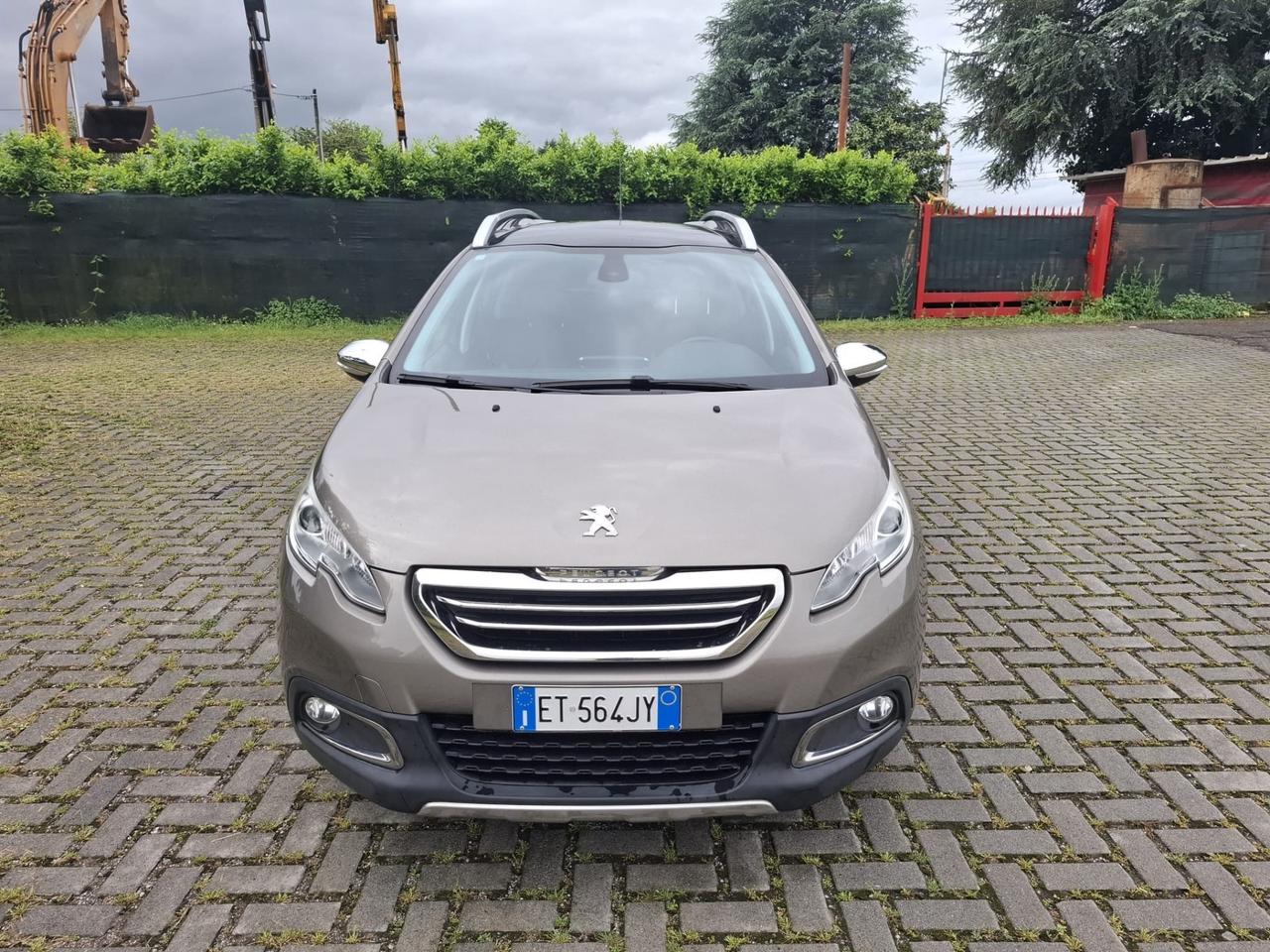 Peugeot 2008 1.6 e-HDi 115 CV Stop&Start Allure