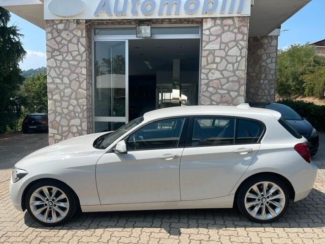 BMW 116i 5p. SPORT SOLO 95000 KM