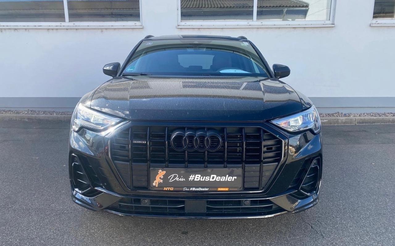 Audi Q3 35 TDI S tronic S Line Tetto Panorama Fari Led