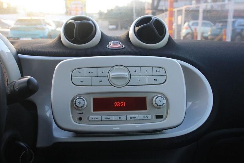 smart fortwo fortwo 70 1.0 Passion
