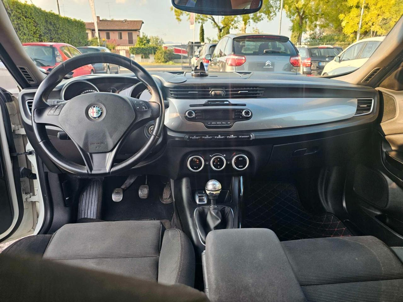Alfa Romeo Giulietta 1.6 JTDm-2 105 CV Exclusive