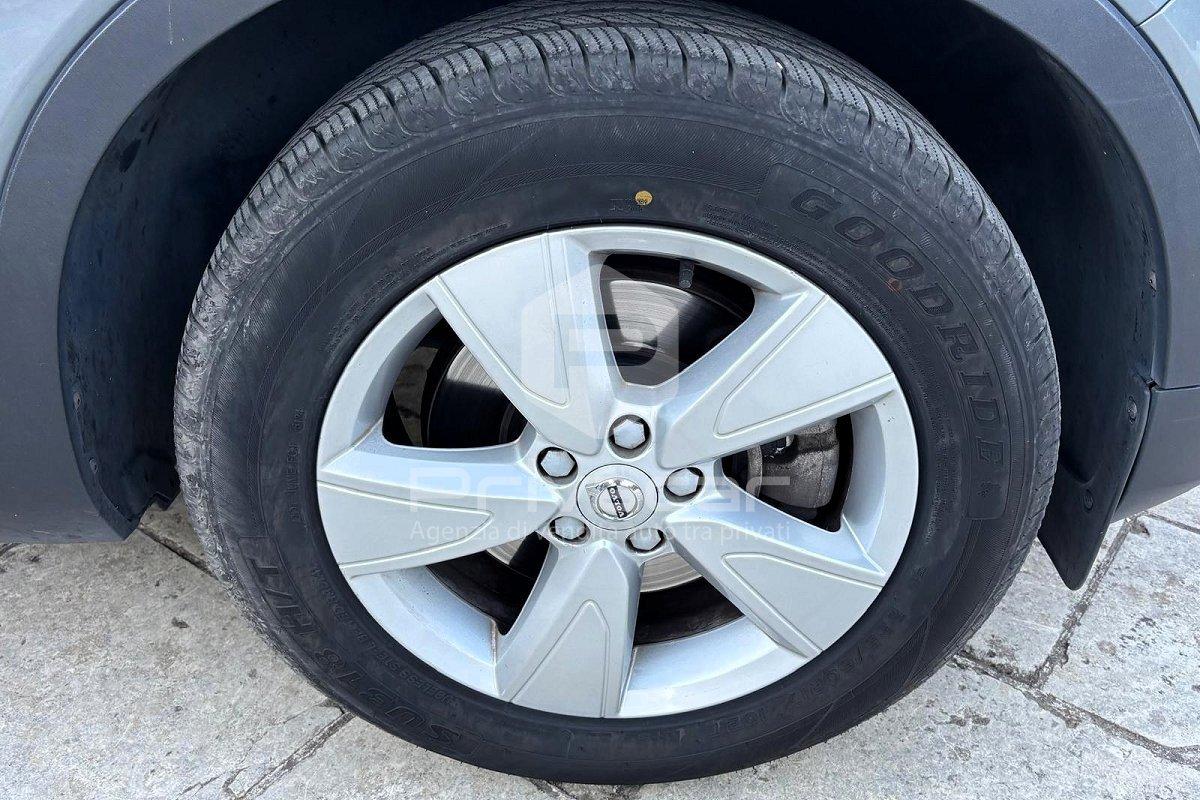 VOLVO XC40 D4 AWD Geartronic Business