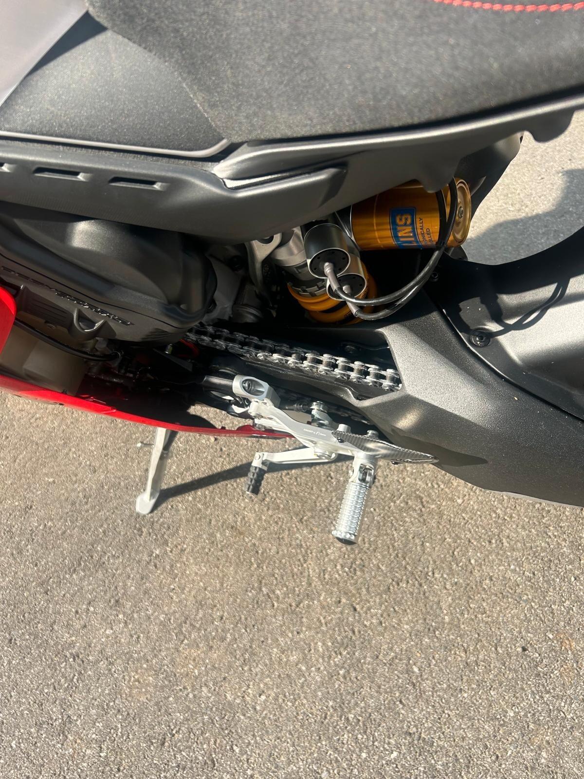 DUCATI PANIGALE V4 SP2 30°ANNIVERSARIO 916