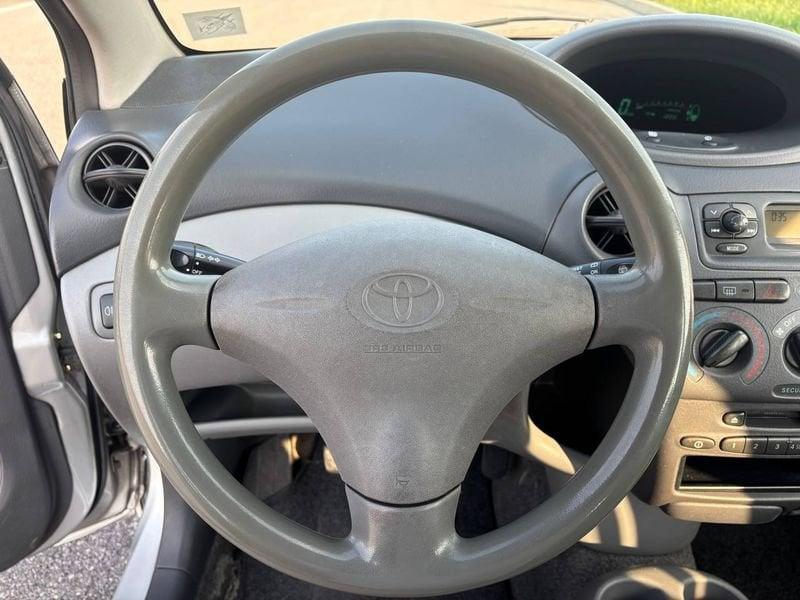 Toyota Yaris NEOP. 1.0 Benzina 68cv