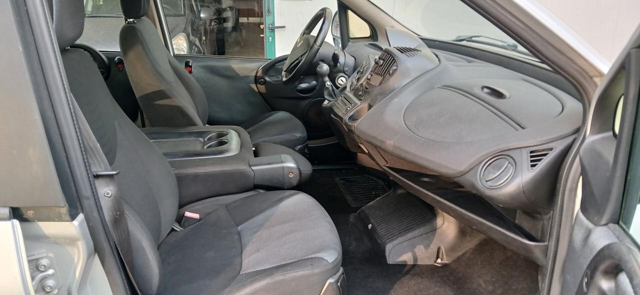 Fiat Multipla 1.6 6 posti metano neopatentati