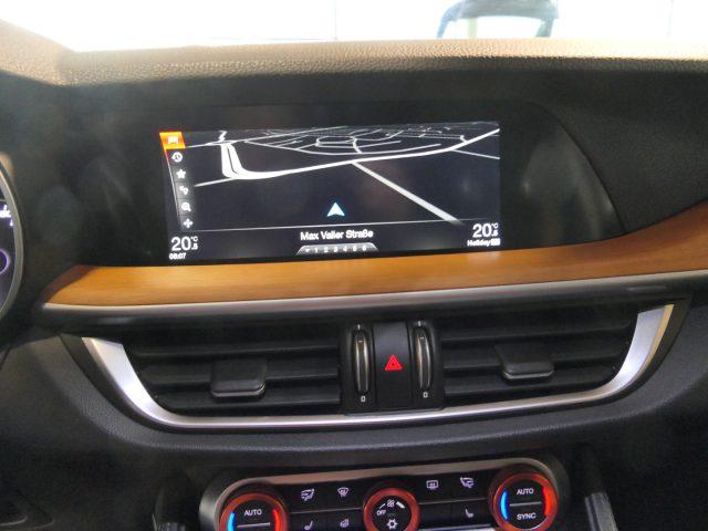 ALFA ROMEO Stelvio 2.0 Turbo 280 CV AT8 Q4 First Edition